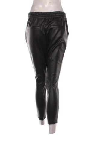 Pantaloni de femei Vero Moda, Mărime M, Culoare Negru, Preț 85,99 Lei