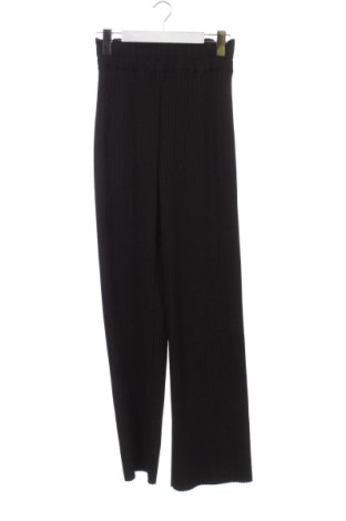 Дамски панталон Y.A.S, Размер XS, Цвят Черен, Цена 73,11 €