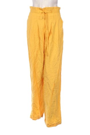 Pantaloni de femei adL, Mărime M, Culoare Galben, Preț 235,99 Lei
