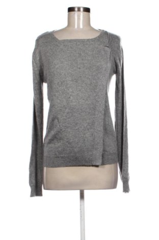 Dámsky pulóver Just Female, Veľkosť XS, Farba Sivá, Cena  14,00 €