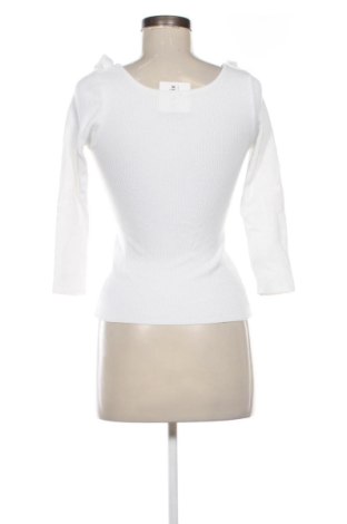 Дамски пуловер Stradivarius, Размер S, Цвят Бял, Цена 11,00 €