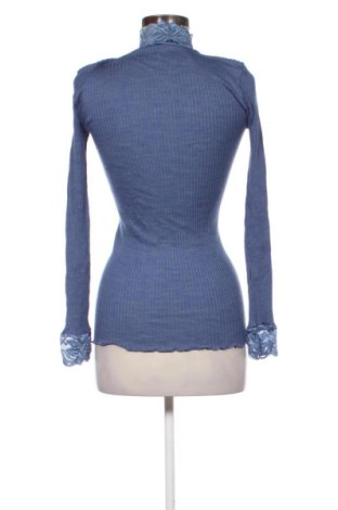 Dámský svetr Unbranded, Velikost XS, Barva Modrá, Cena  439,00 Kč