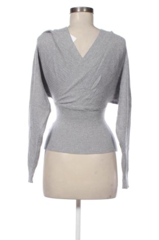 Pulover de femei Unbranded, Mărime S, Culoare Argintiu, Preț 91,99 Lei