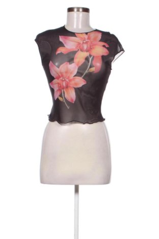 Дамски топ Bershka, Размер M, Цвят Многоцветен, Цена 15,00 €