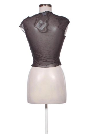 Дамски топ Bershka, Размер M, Цвят Многоцветен, Цена 15,00 €