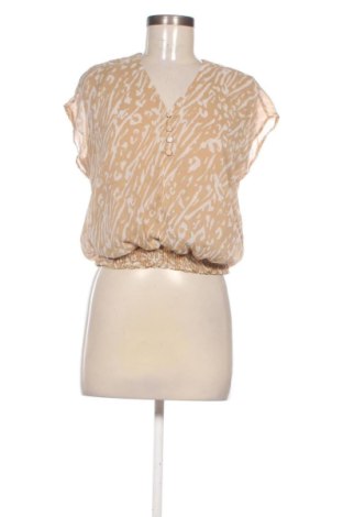 Top de femei Reserved, Mărime M, Culoare Multicolor, Preț 91,99 Lei