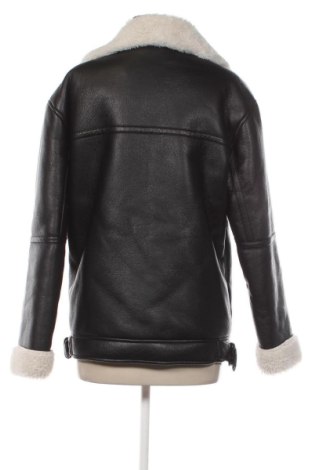 Damen Lederjacke Pull&Bear, Größe M, Farbe Mehrfarbig, Preis 61,99 €