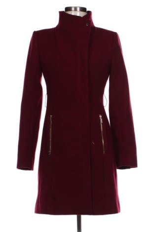 Дамско палто Stradivarius, Размер S, Цвят Червен, Цена 47,00 €
