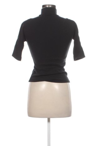 Γυναικείο ζιβάγκο Zara, Μέγεθος S, Χρώμα Μαύρο, Τιμή 10,00 €