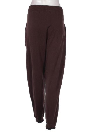 Pantaloni trening de femei Bershka, Mărime S, Culoare Maro, Preț 91,99 Lei