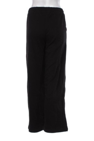 Pantaloni trening de femei Bershka, Mărime M, Culoare Negru, Preț 145,99 Lei