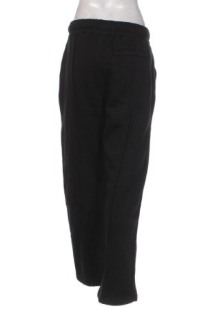 Damskie spodnie sportowe Bershka, Rozmiar M, Kolor Czarny, Cena 123,99 zł