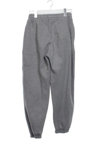 Damen Sporthose Cropp, Größe XS, Farbe Grau, Preis € 17,46