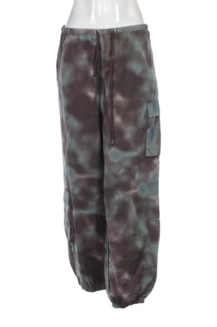 Pantaloni trening de femei Factorie, Mărime M, Culoare Multicolor, Preț 34,99 Lei