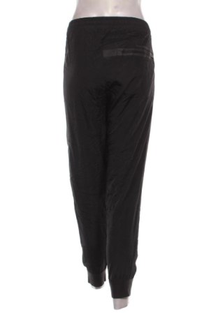 Damen Sporthose Peak Performance, Größe L, Farbe Schwarz, Preis 45,99 €