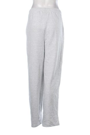 Damen Sporthose Pull&Bear, Größe L, Farbe Grau, Preis 17,00 €