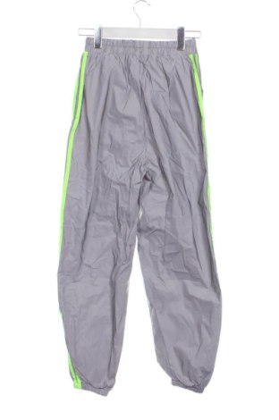 Дамско спортно долнище SHEIN, Размер XS, Цвят Сребрист, Цена 15,33 €