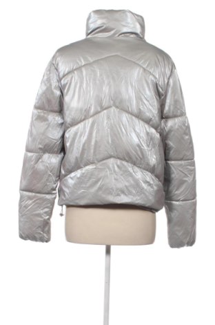 Дамско яке Bershka, Размер L, Цвят Сребрист, Цена 30,16 €