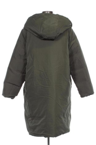 Дамско яке Trendyol, Размер XL, Цвят Многоцветен, Цена 46,00 €