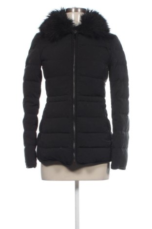 Geacă de femei Zara, Mărime S, Culoare Negru, Preț 129,99 Lei