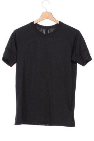Dětské tričko  Nike, Velikost 12-13y/ 158-164 cm, Barva Černá, Cena  425,00 Kč