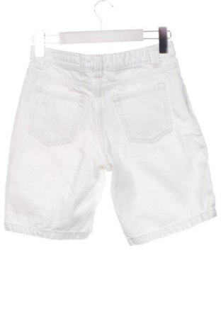 Kinder Shorts Bershka, Größe 10-11y/ 146-152 cm, Farbe Weiß, Preis 7,10 €