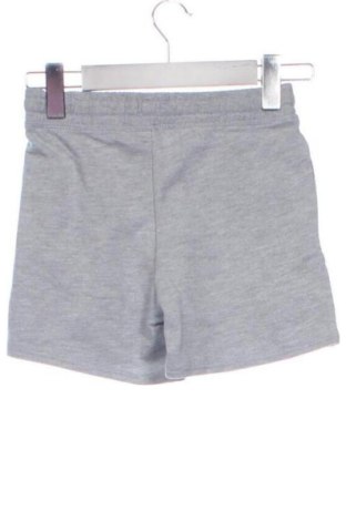 Kinder Shorts River Island, Größe 7-8y/ 128-134 cm, Farbe Grau, Preis 9,20 €