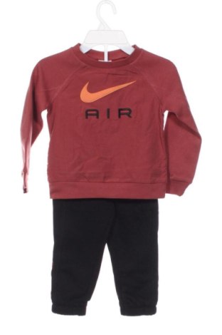 Dětský komplet  Nike, Velikost 2-3y/ 98-104 cm, Barva Vícebarevné, Cena  1 429,00 Kč