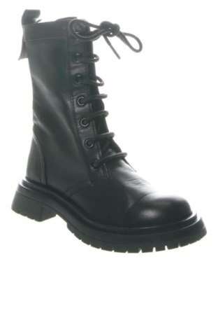 Dětské boty  Zara, Velikost 29, Barva Černá, Cena  930,00 Kč