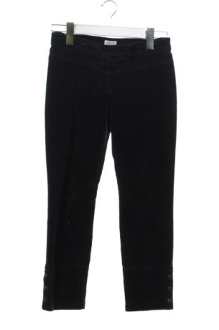 Gyerek nadrág Armani Junior, Méret 9-10y / 140-146 cm, Szín Fekete, Ár 13 223 Ft