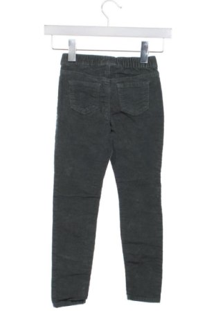 Детски панталон H&M, Размер 5-6y/ 116-122 см, Цвят Зелен, Цена 11,00 €