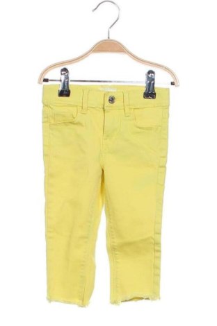 Детски панталон Kiabi, Размер 3-4y/ 104-110 см, Цвят Жълт, Цена 11,00 €