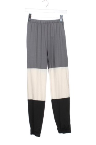 Kinderhose SHEIN, Größe 11-12y/ 152-158 cm, Farbe Mehrfarbig, Preis € 14,99