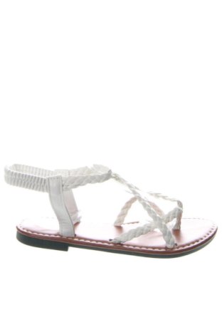 Детски сандали Unbranded, Размер 33, Цвят Бял, Цена 12,09 €