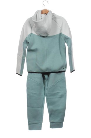 Dětská sportovní souprava Nike, Velikost 5-6y/ 116-122 cm, Barva Vícebarevné, Cena  1 649,00 Kč