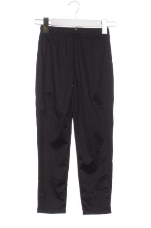 Pantaloni de trening, pentru copii Decathlon, Mărime 5-6y/ 116-122 cm, Culoare Negru, Preț 79,99 Lei