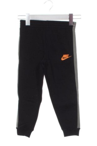 Detské tepláky Nike, Veľkosť 3-4y/ 104-110 cm, Farba Čierna, Cena  46,95 €