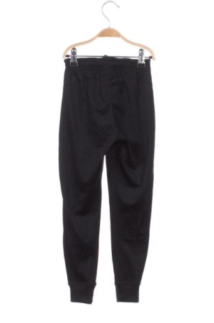 Kinder Sporthose Nike, Größe 6-7y/ 122-128 cm, Farbe Schwarz, Preis 51,99 €