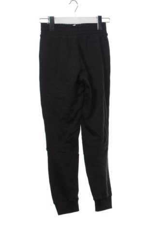 Детско спортно долнище PUMA, Размер 8-9y/ 134-140 см, Цвят Черен, Цена 17,00 €