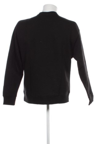 Pánské tričko  Pull&Bear, Velikost M, Barva Černá, Cena  939,00 Kč