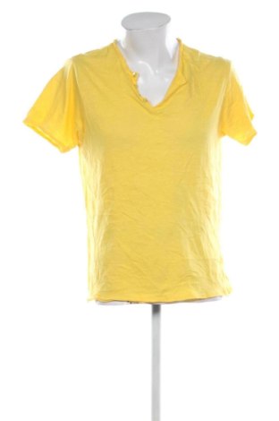 Bluză de bărbați Unbranded, Mărime XL, Culoare Galben, Preț 60,99 Lei