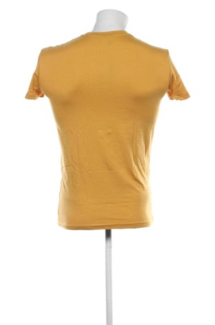 Tricou de bărbați Emporio Armani, Mărime L, Culoare Galben, Preț 361,99 Lei