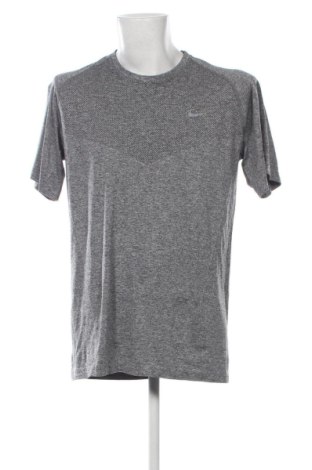 Мъжка тениска Nike, Размер XXL, Цвят Многоцветен, Цена 14,31 €