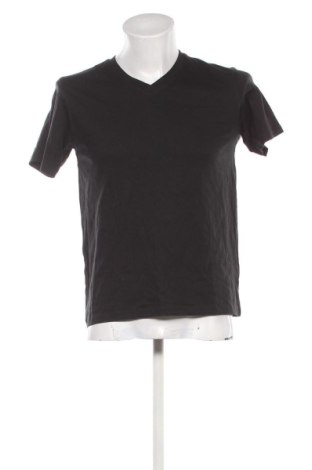 Tricou de bărbați Tribute, Mărime S, Culoare Negru, Preț 47,99 Lei