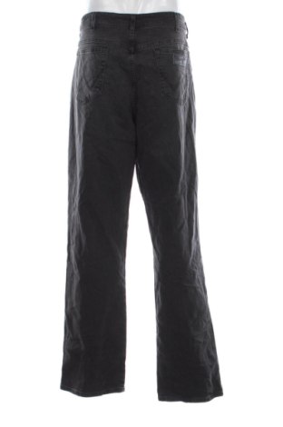 Blugi de bărbați Wrangler, Mărime XL, Culoare Negru, Preț 237,99 Lei