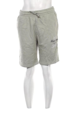 Pantaloni scurți de bărbați McKenzie, Mărime L, Culoare Verde, Preț 98,99 Lei