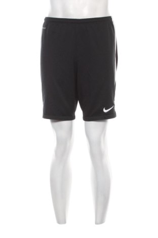 Pantaloni scurți de bărbați Nike, Mărime M, Culoare Multicolor, Preț 107,99 Lei