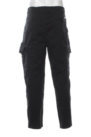 Pantaloni de bărbați Armani Exchange, Mărime XL, Culoare Negru, Preț 326,99 Lei