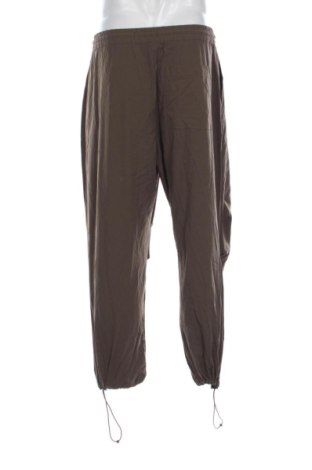 Мъжки панталон Bershka, Размер M, Цвят Кафяв, Цена 20,45 €