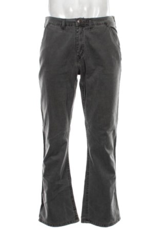 Pantaloni de bărbați Wrangler, Mărime M, Culoare Gri, Preț 113,25 Lei